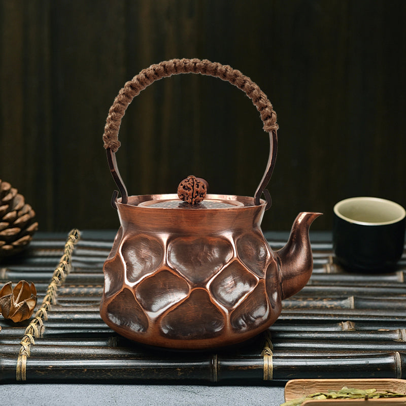 Tetera de cobre con asa cóncava de 0,5 l hecha a mano, tetera con asa pequeña exquisita, tetera con forma de cráter de meteorito, estilo chino vintage
