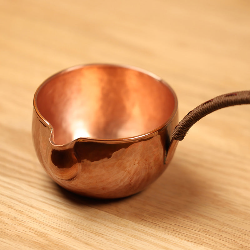 Handmade 0.17L Male cup with small curved beak